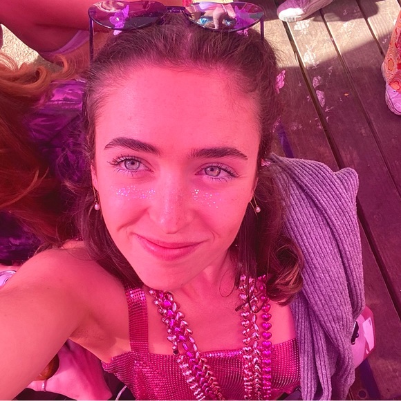 Meet your Posher, Peyton - Picture 1 of 1